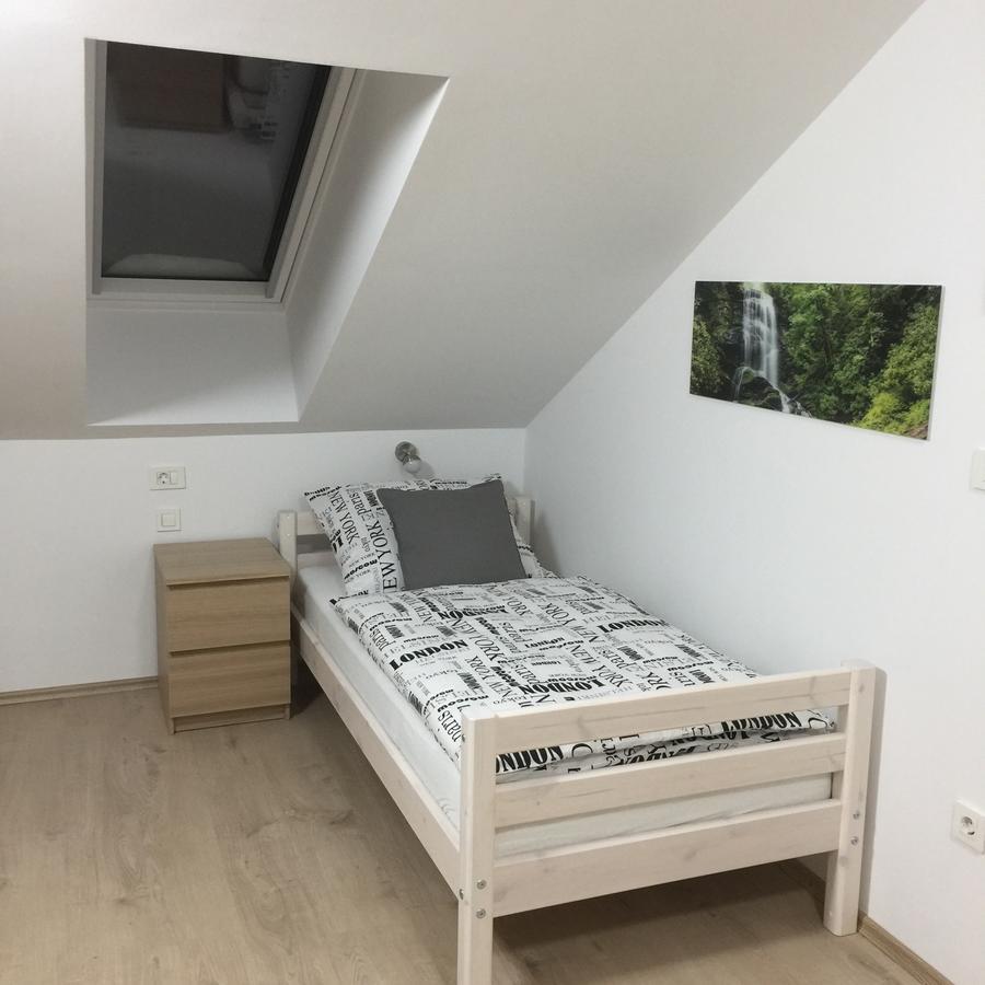 Sobe-Rooms Kvatric Zagreb Exterior photo
