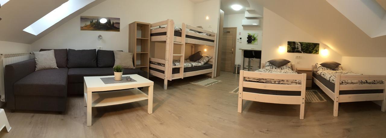 Sobe-Rooms Kvatric Zagreb Exterior photo
