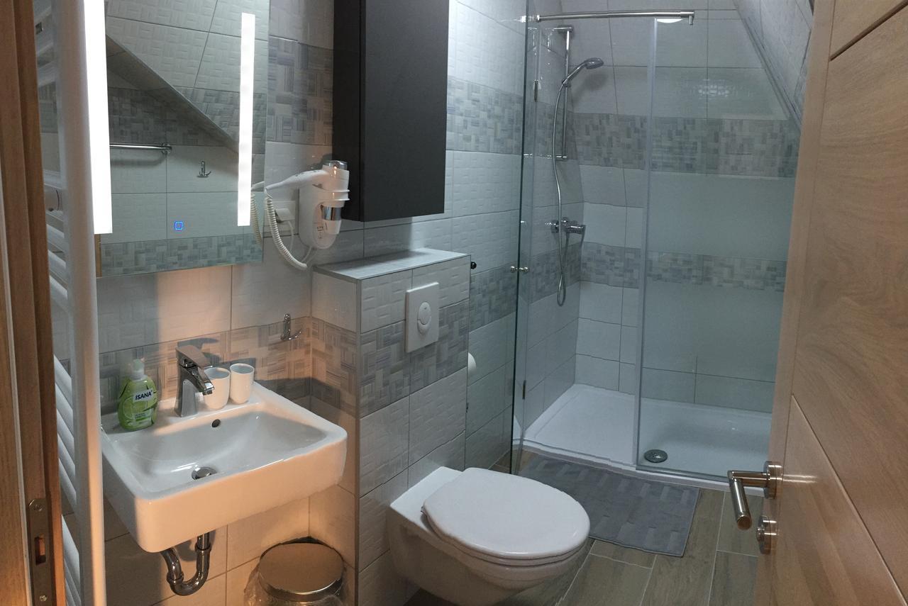 Sobe-Rooms Kvatric Zagreb Exterior photo