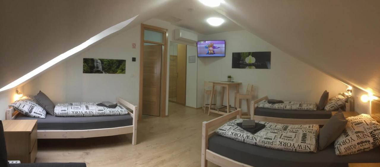 Sobe-Rooms Kvatric Zagreb Exterior photo